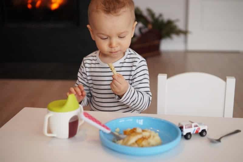 śniadanie dla dziecka