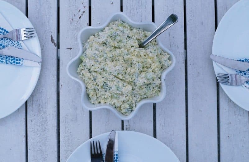 sałatka z makaronem ryżowym